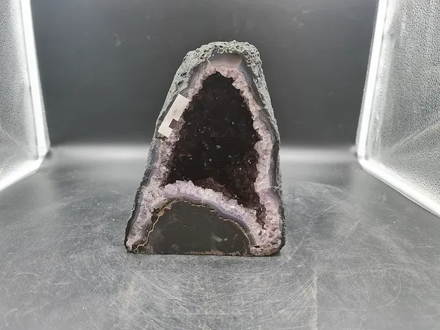 Amethist geode 5 kg - afbeelding 1 van  4