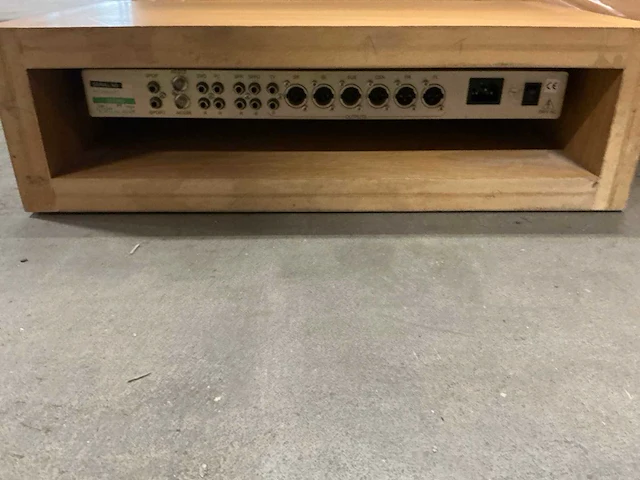 Amgn audio selector audio-apparatuur - afbeelding 7 van  7