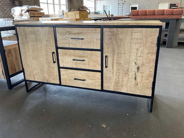 Ami dressoir - afbeelding 1 van  10