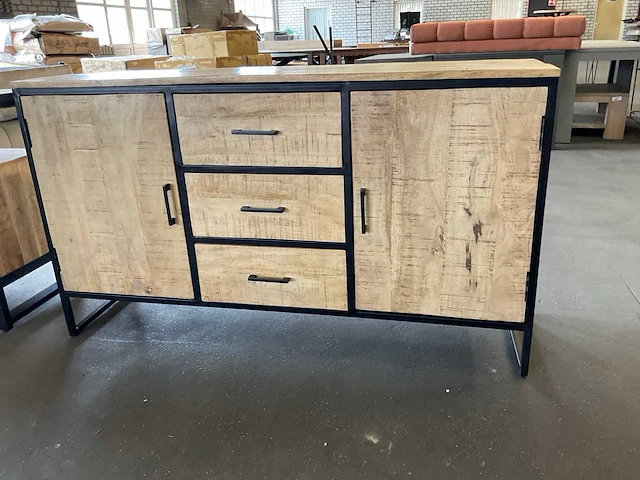 Ami dressoir - afbeelding 5 van  10
