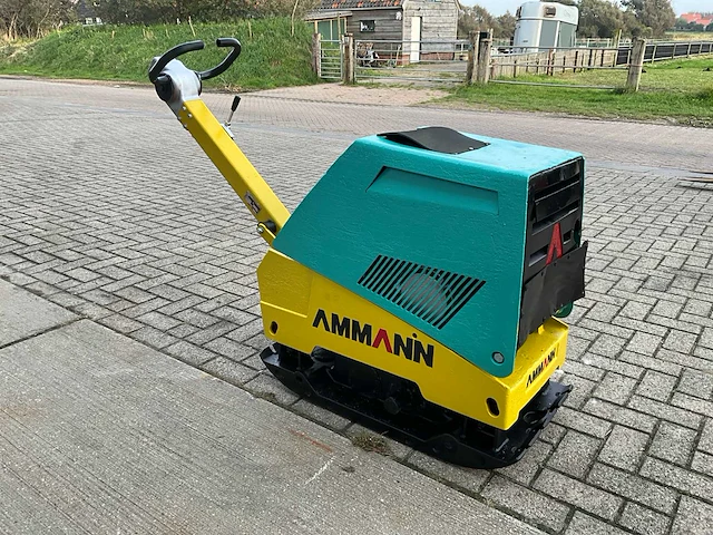 Ammann apr 4920 trilplaat - afbeelding 3 van  10