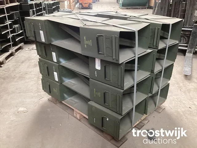 Ammunition chest - afbeelding 4 van  5