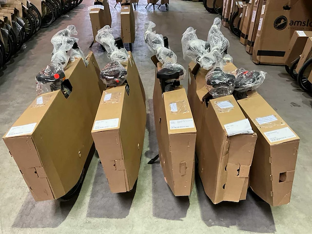Amslod - eton e-md - “b-keus” elektrische damesfiets 53cm (5x) - afbeelding 9 van  14