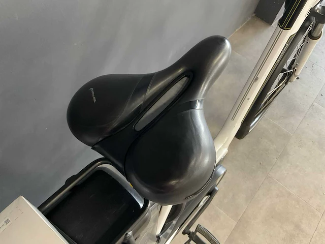 Amslod aston mrx elektrische damesfiets 49cm - afbeelding 13 van  15