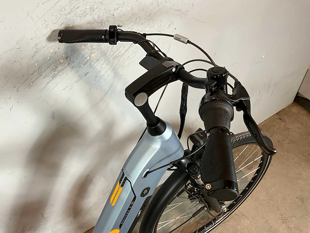 Amslod carlton f-sv-540 elektrische damesfiets 49cm - afbeelding 6 van  10