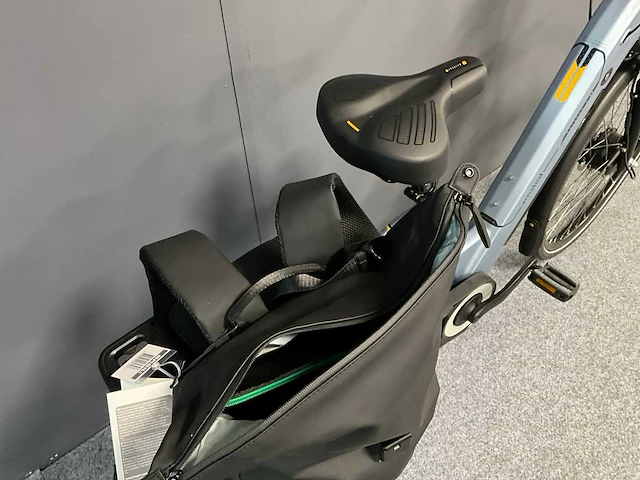Amslod carlton f-sv elektrische damesfiets - 47cm - afbeelding 5 van  10