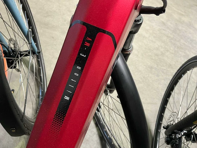 Amslod elektrische fiets (8x) - afbeelding 10 van  12