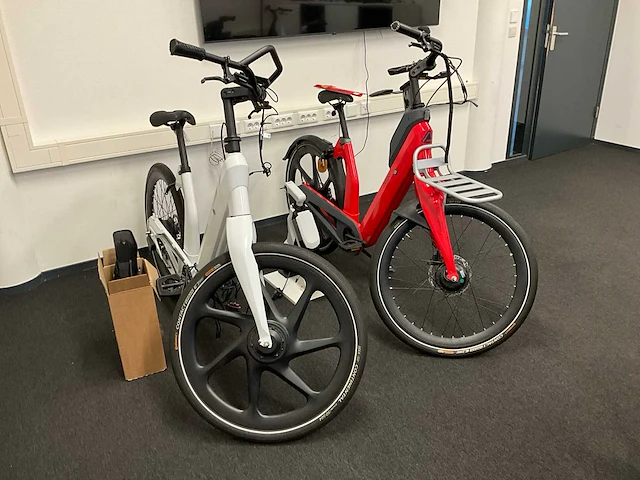 Amslod elektrische fiets demomodel (2x) - afbeelding 3 van  6