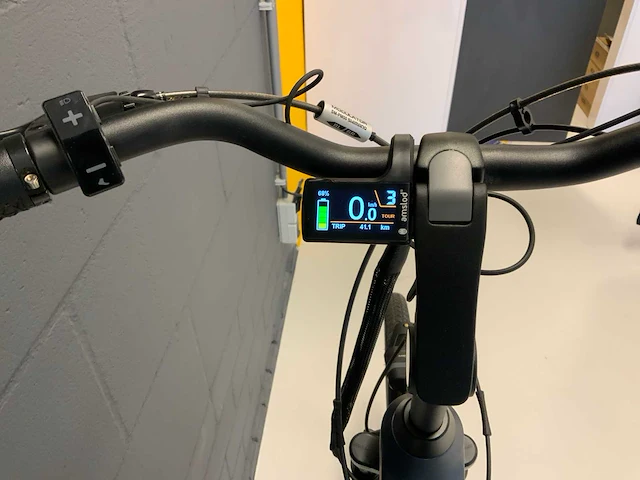 Amslod hamilton f-mv elektrische fiets - afbeelding 6 van  7