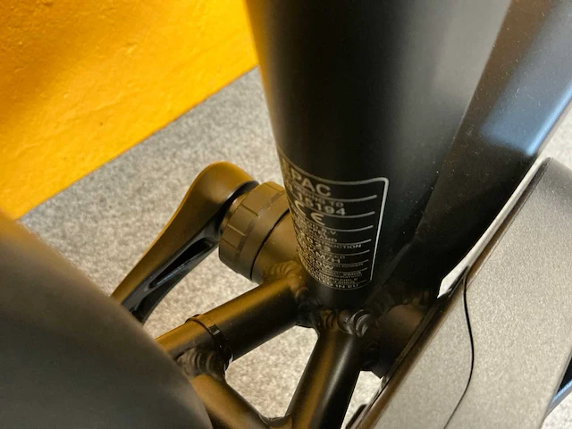 Amslod highland f-lv elektrische herenfiets 59cm - afbeelding 4 van  12
