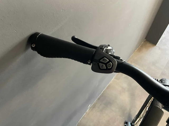 Amslod kent- e-ld elektrische damesfiets 57cm - afbeelding 9 van  11