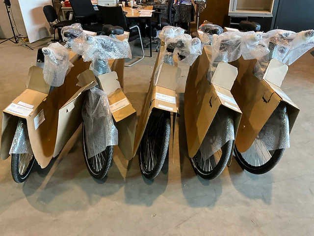 Amslod kent e-ld “b-keus” elektrische damesfiets 59cm (5x) - afbeelding 7 van  14