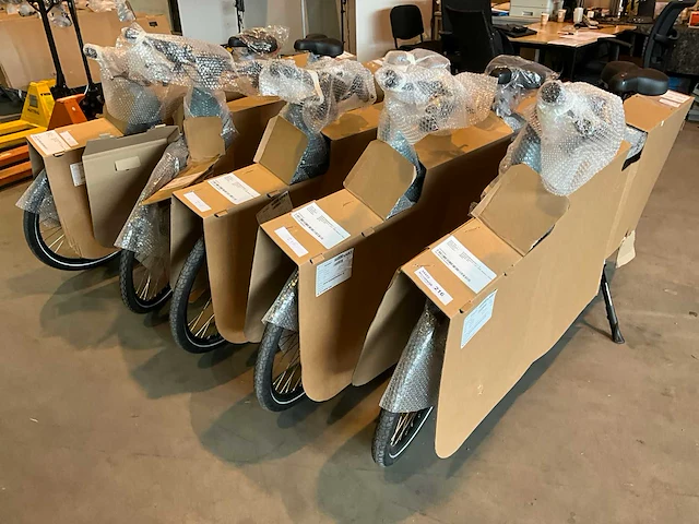 Amslod kent e-ld “b-keus” elektrische damesfiets 59cm (5x) - afbeelding 8 van  14