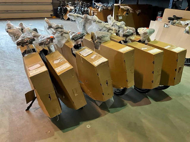 Amslod kent e-ld “b-keus” elektrische damesfiets 59cm (6x) - afbeelding 9 van  14
