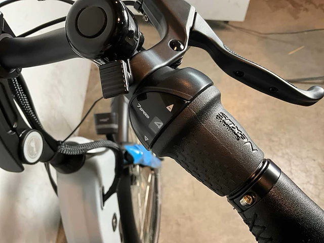 Amslod luton e-mv-540 elektrische damesfiets 52cm - afbeelding 6 van  9