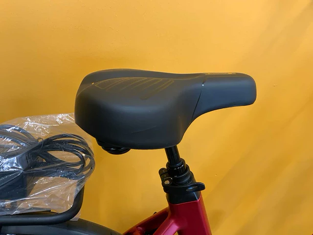 Amslod milton e-mv elektrische damesfiets 52cm - afbeelding 3 van  8