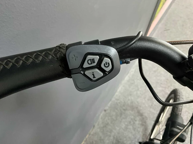Amslod wellington mrx elektrische damesfiets - 51cm - afbeelding 8 van  10