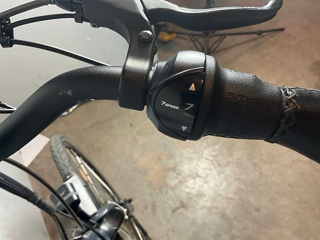 Amslod wellington mrx elektrische fiets - afbeelding 9 van  9