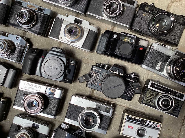 Analoge camera’s & accesoires - afbeelding 12 van  12