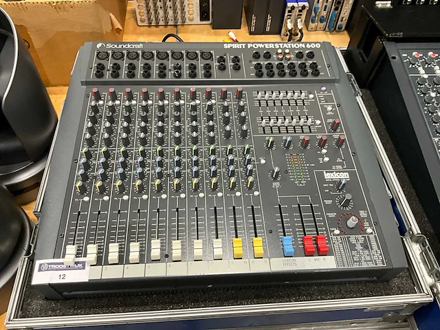 Analoge mengtafel - soundcraft - spirit powerstation 600 - afbeelding 3 van  6
