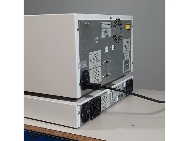 Analyse apparaat, bio-rad, bio-plex 200 system - afbeelding 8 van  10