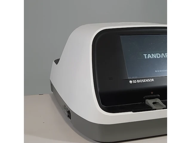 Analyse apparaat, sd biosensor, f2400 standard, 2020 - afbeelding 3 van  8