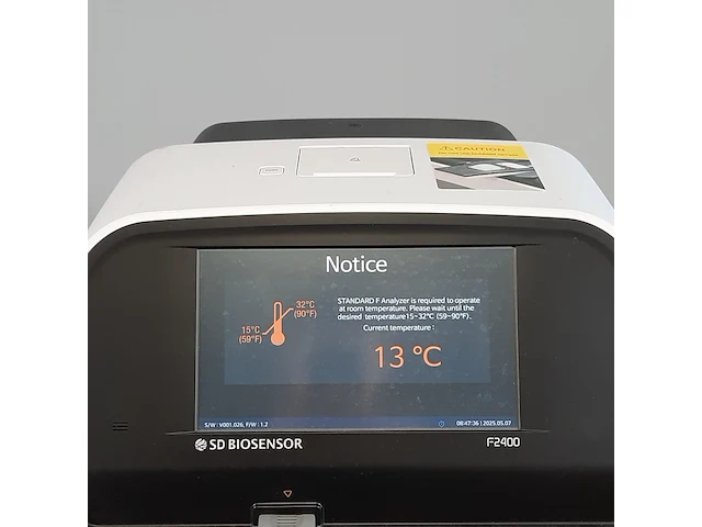 Analyse apparaat, sd biosensor, f2400 standard, 2020 - afbeelding 4 van  8