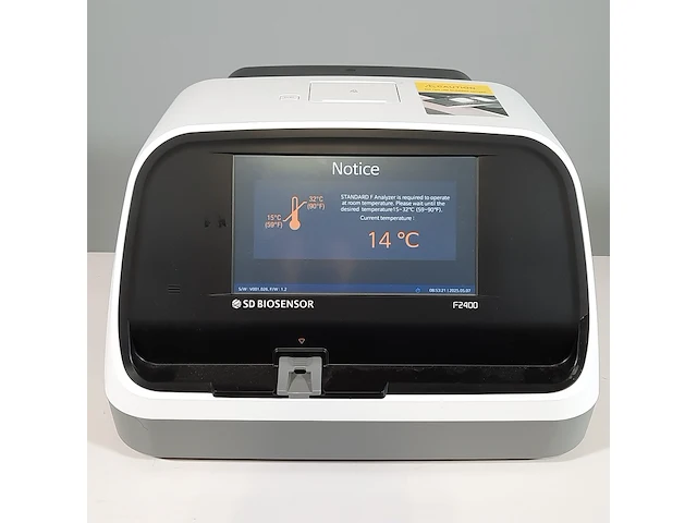 Analyse apparaat, sd biosensor, f2400 standard, 2020 - afbeelding 1 van  8