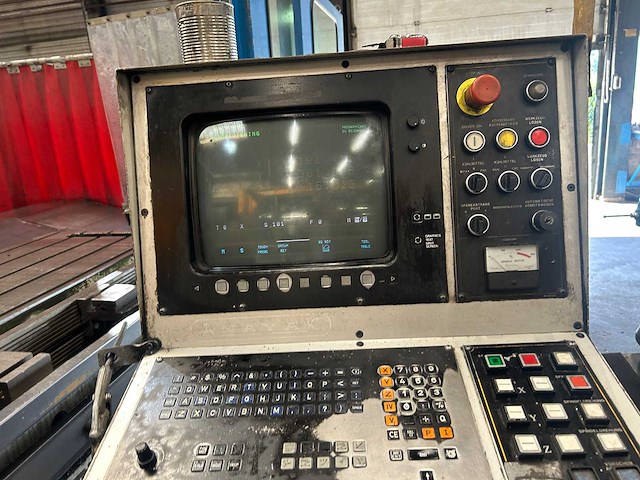 Anayak - fbz-hv 4000 - bed type milling machine - 1996 - afbeelding 11 van  12