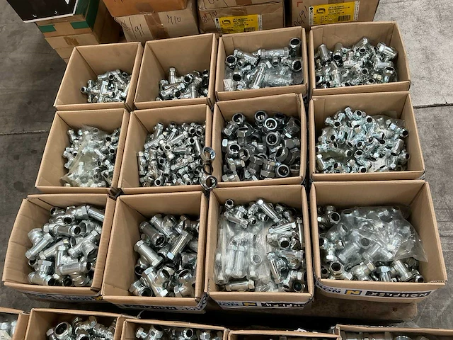 Anbo partij verzinkte knelkoppelingen; circa 850 stuks - afbeelding 8 van  15