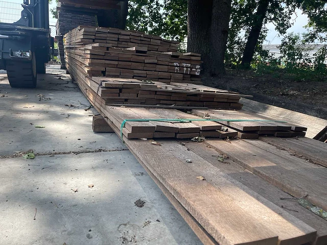 Angelim beschoeiingsplanken fijnbezaagd 3000-5500x100x20mm (234x) - afbeelding 3 van  3