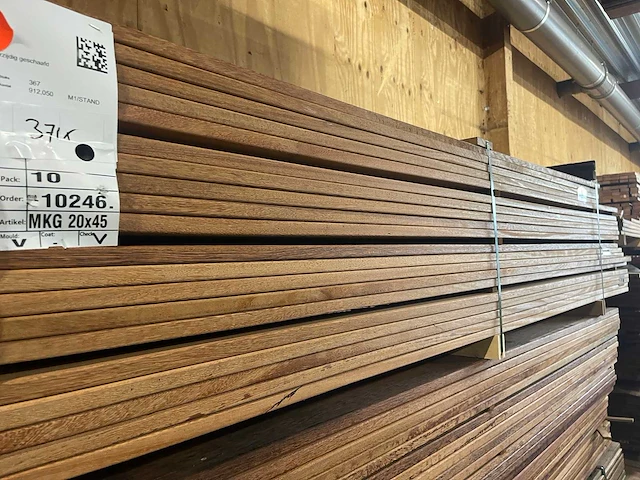 Angelim pedra latten geschaafd 2150-2450x45x20mm (181x) - afbeelding 2 van  3