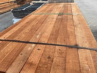 Angelim pedra palen fijnbezaagd 2500x78x78mm (36x) - afbeelding 1 van  3
