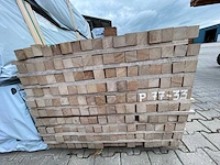 Angelim pedra palen fijnbezaagd 3350-4900x52x52mm (170x) - afbeelding 3 van  3