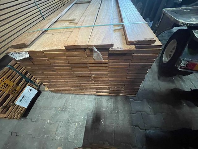 Angelim pedra planken geschaafd 2800x145x21mm (72x) - afbeelding 3 van  3