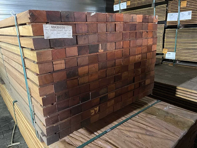 Angelim pedra regels geschaafd 1850x68x45mm (168x) - afbeelding 3 van  3