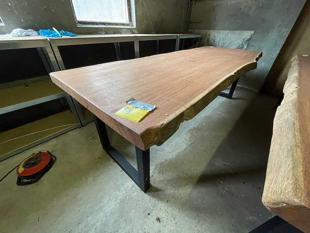 Angelim pedra tafel 2400x850x70mm - afbeelding 1 van  3