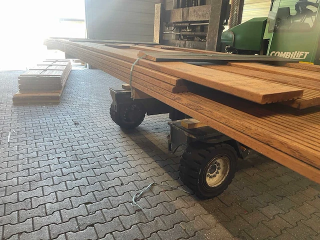 Angelim pedra vlonderplanken 4000-4600x143x21mm (31x) - afbeelding 2 van  3