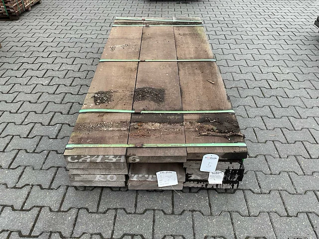 Angelim vermelho hardhout plank (2000x300x50mm) (13x) - afbeelding 1 van  4