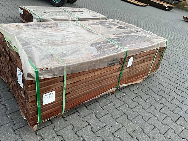 Angelim vermelho hardhouten balk (2000x90x45mm) (69x) - afbeelding 2 van  4
