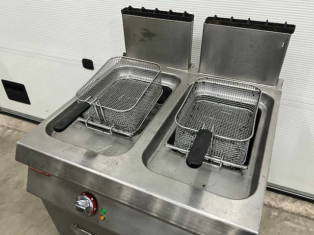 Angelo po 1g1fr4g dubbele friteuse - afbeelding 5 van  10