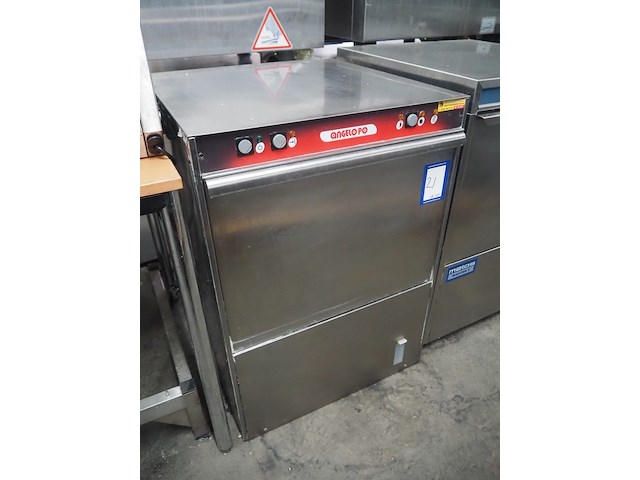 Angelo po - afbeelding 2 van  9