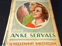 Anke servaes. zuster iet