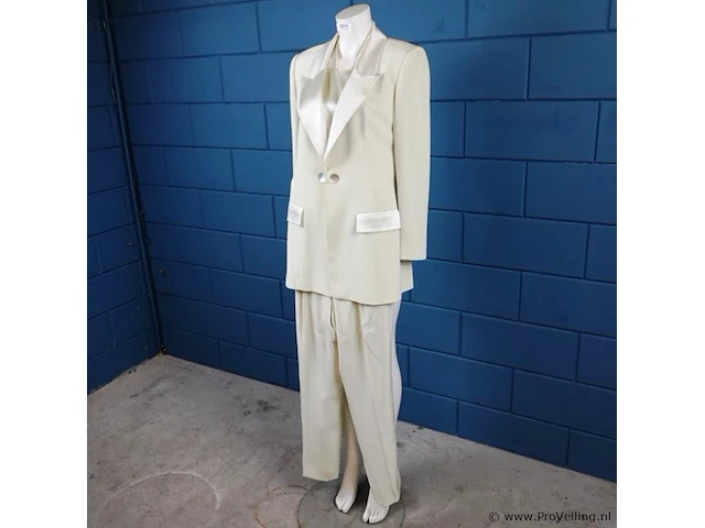Anne frence couture - afbeelding 3 van  5