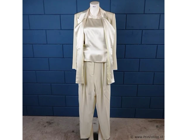 Anne frence couture - afbeelding 4 van  5