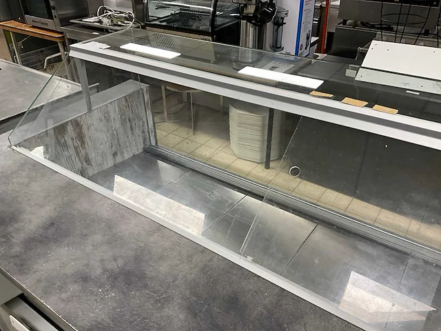 Anreg wipper 2 1800 koelvitrine - afbeelding 7 van  11