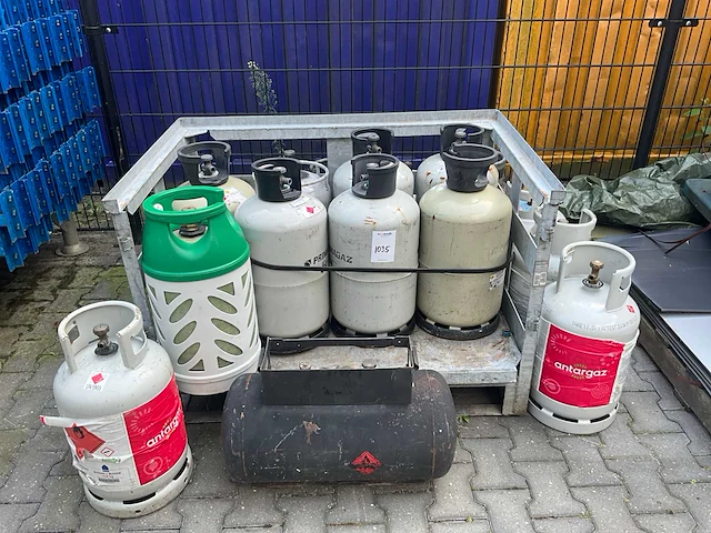 Antargaz / primagaz gasflessen (16x) - afbeelding 2 van  4