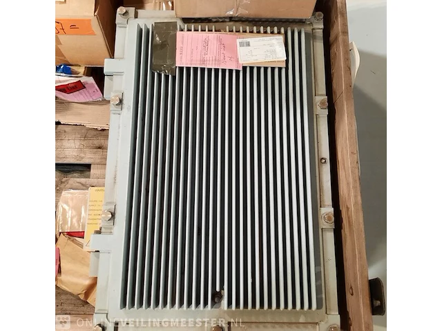 Antenne ontvanger en diverse onderdelen - afbeelding 10 van  11