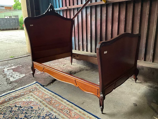 Antiek bed - afbeelding 1 van  8