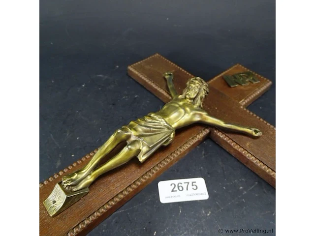Antiek crucifix met bronzen corpus - afbeelding 3 van  5
